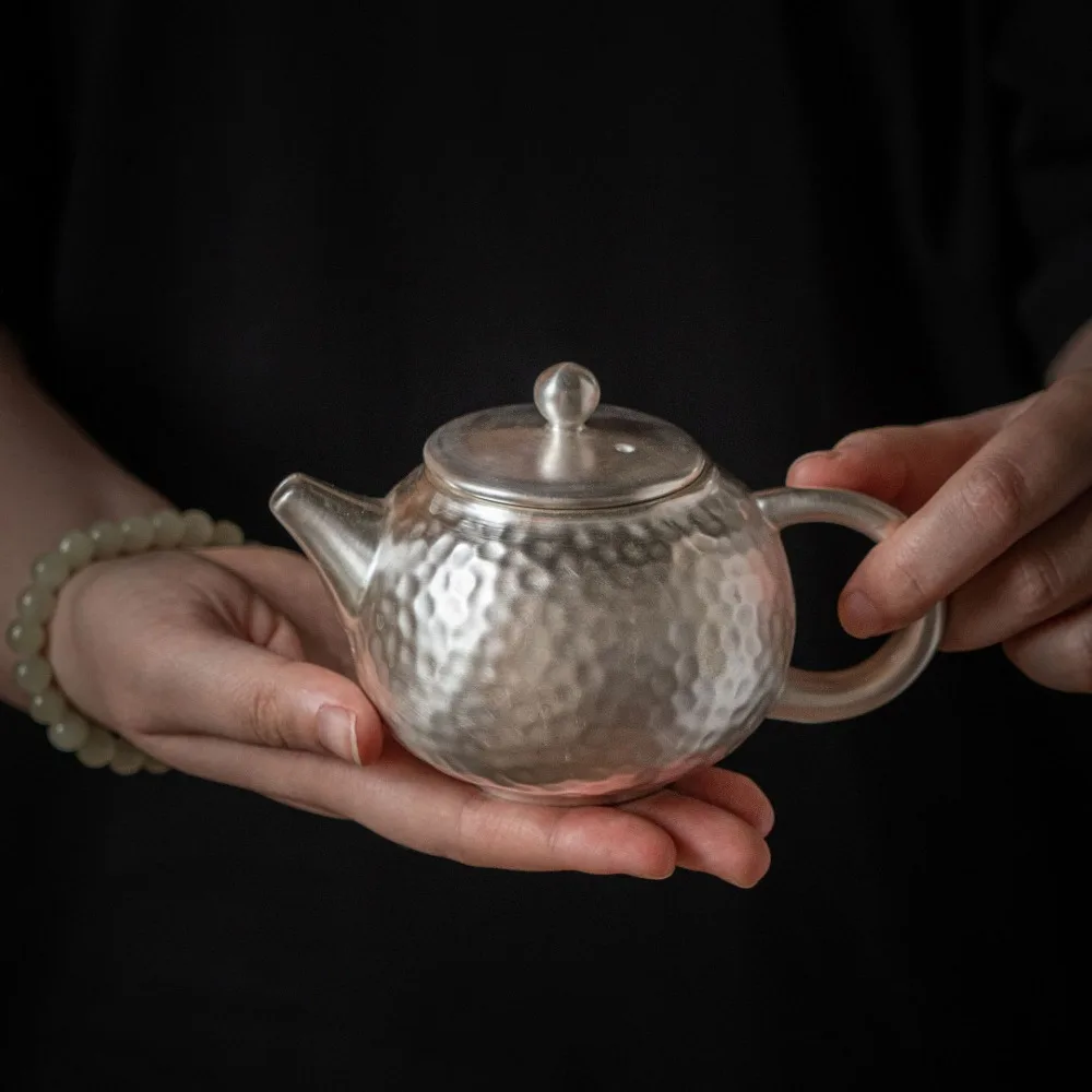 

Hammered Texture Silver Gilding Teapot Gift Set Filter Heat-resistant Kung Fu Tea Pot Handmade Mini Portable Teapot Friend