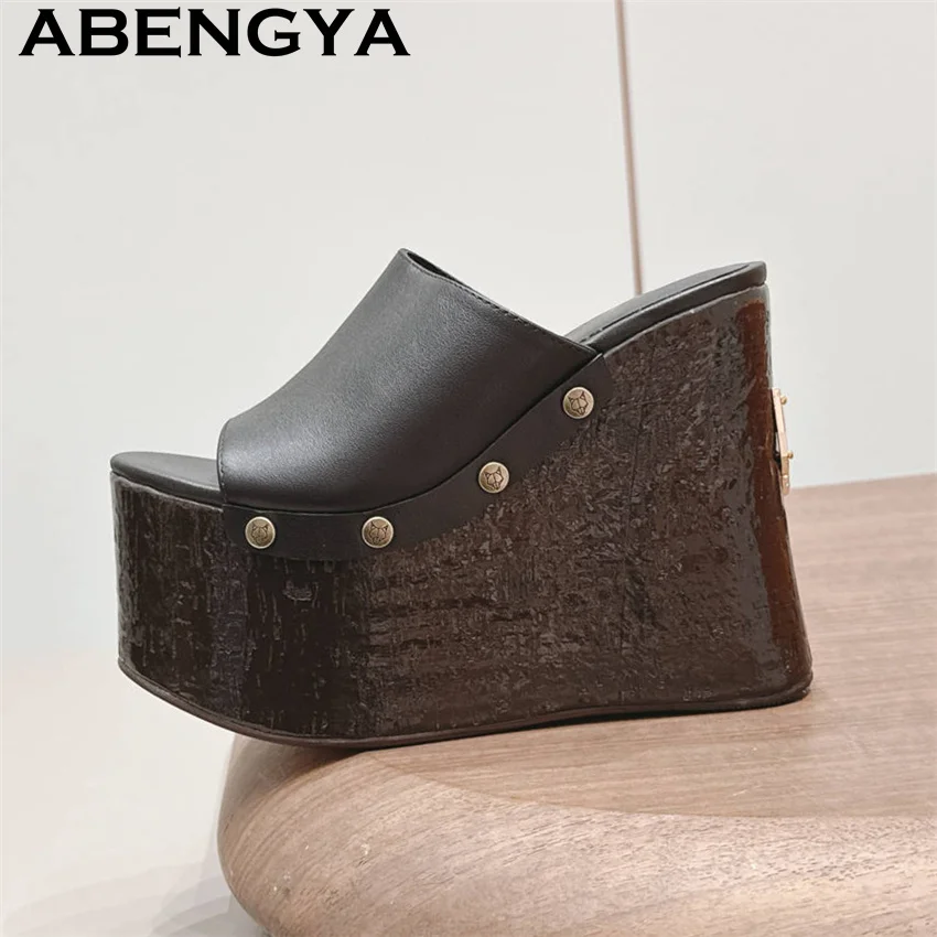 Real Leather Thick Sole Platform Wedge Heels Slippers Women Open toe Punk Slippers Summer Trend Fashion Week Party Shoes Mujer