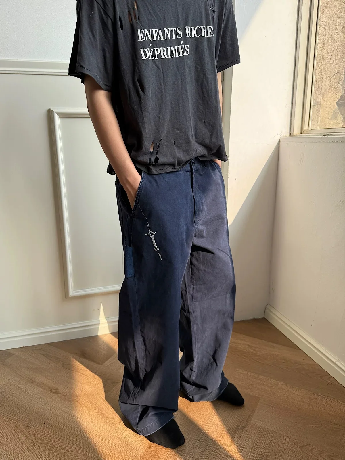 

Мужские джинсы свободного кроя с вышивкой в стиле ретро, французские синие брюки для спецодежды, повседневные брюки с прямыми штанинами, молодежные летние джинсы