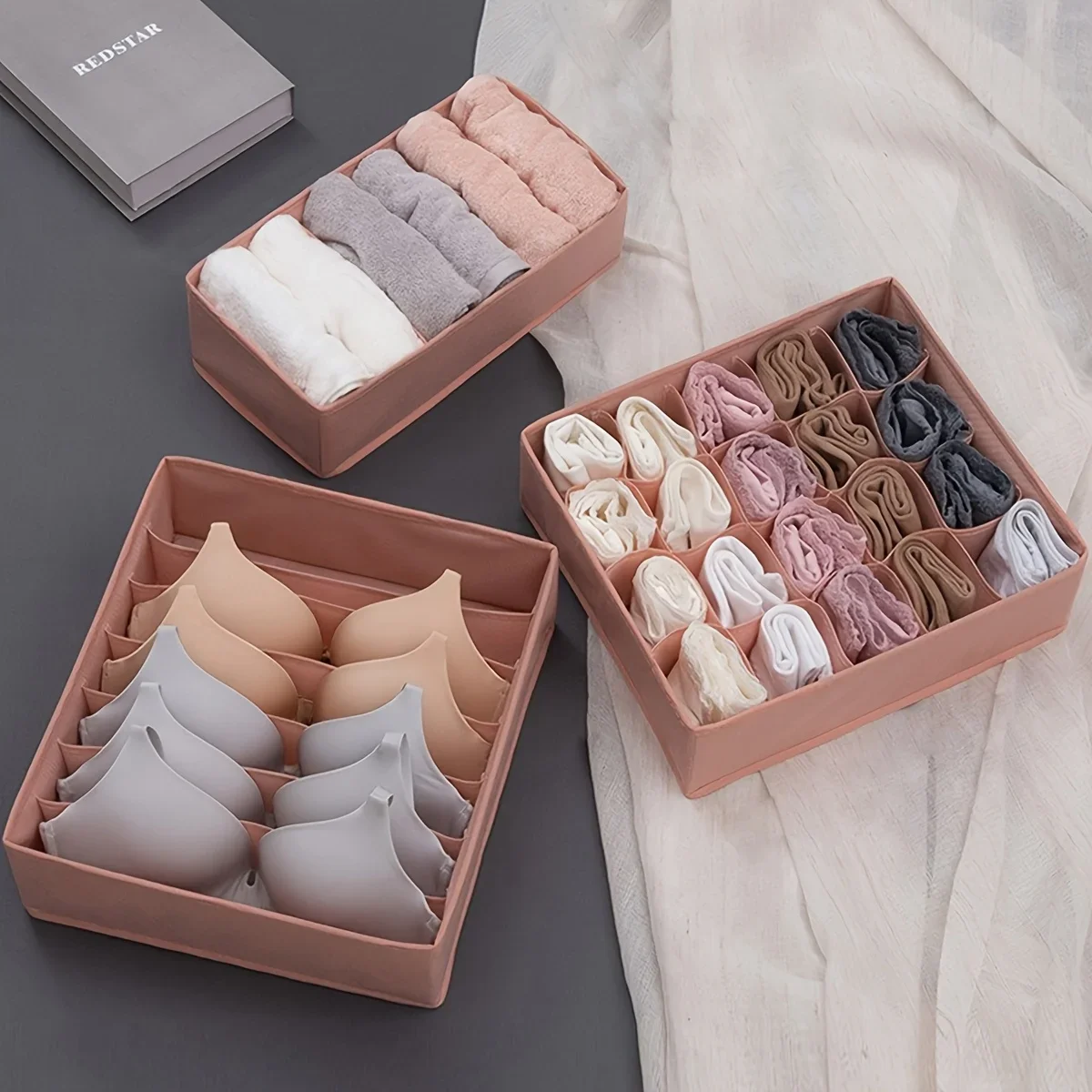 3 قطع من منظم الملابس الداخلية لتوفير المساحة، درج متعدد الأقسام لحمالات الصدر، وخزانة الجوارب الداخلية، وصناديق تخزين غرفة النوم
