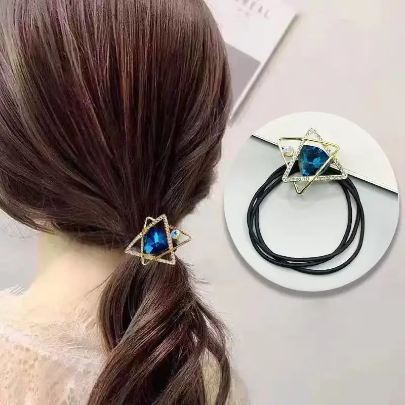 

High-End Hair Tie with Geometric Triangle Pattern, Trendy Ponytail Hair Tie, Simple and Niche, Light Luxury, Sweet Hair Tie, Three-Strand High-Elasticity Hair Tie