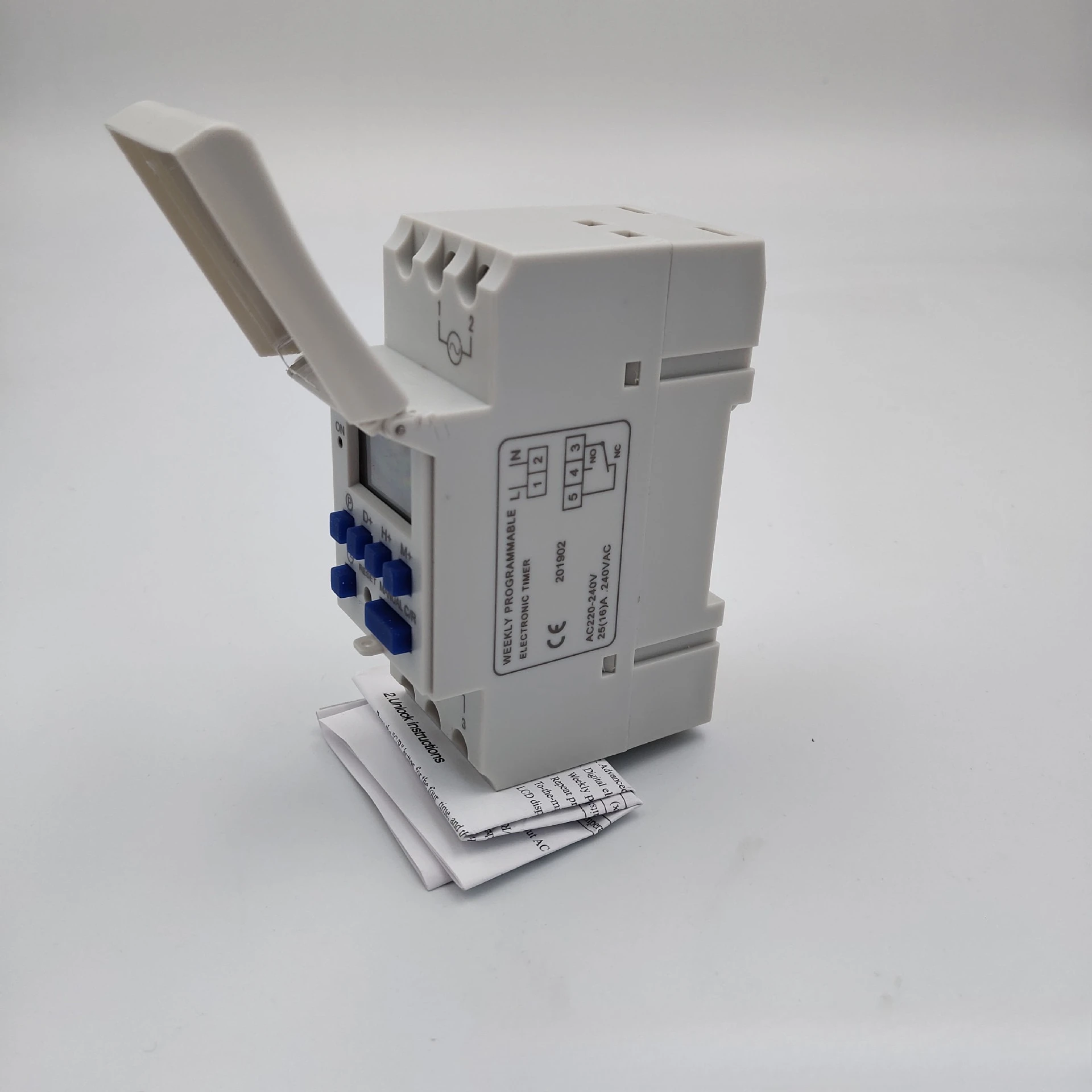 Microcomputer Timing Switch THC15A Time Control Switch Guide Rail Advertising Street Light Power Supply Time Controller THC30A