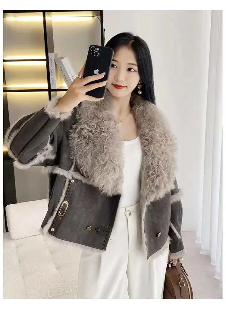 2024 Spring and Autumn Short Fur Women\'s Sheepskin Jacket, Tanned Suede Fabric, 100% Natural Rabbit Fur Lining, Luxurious And Fa