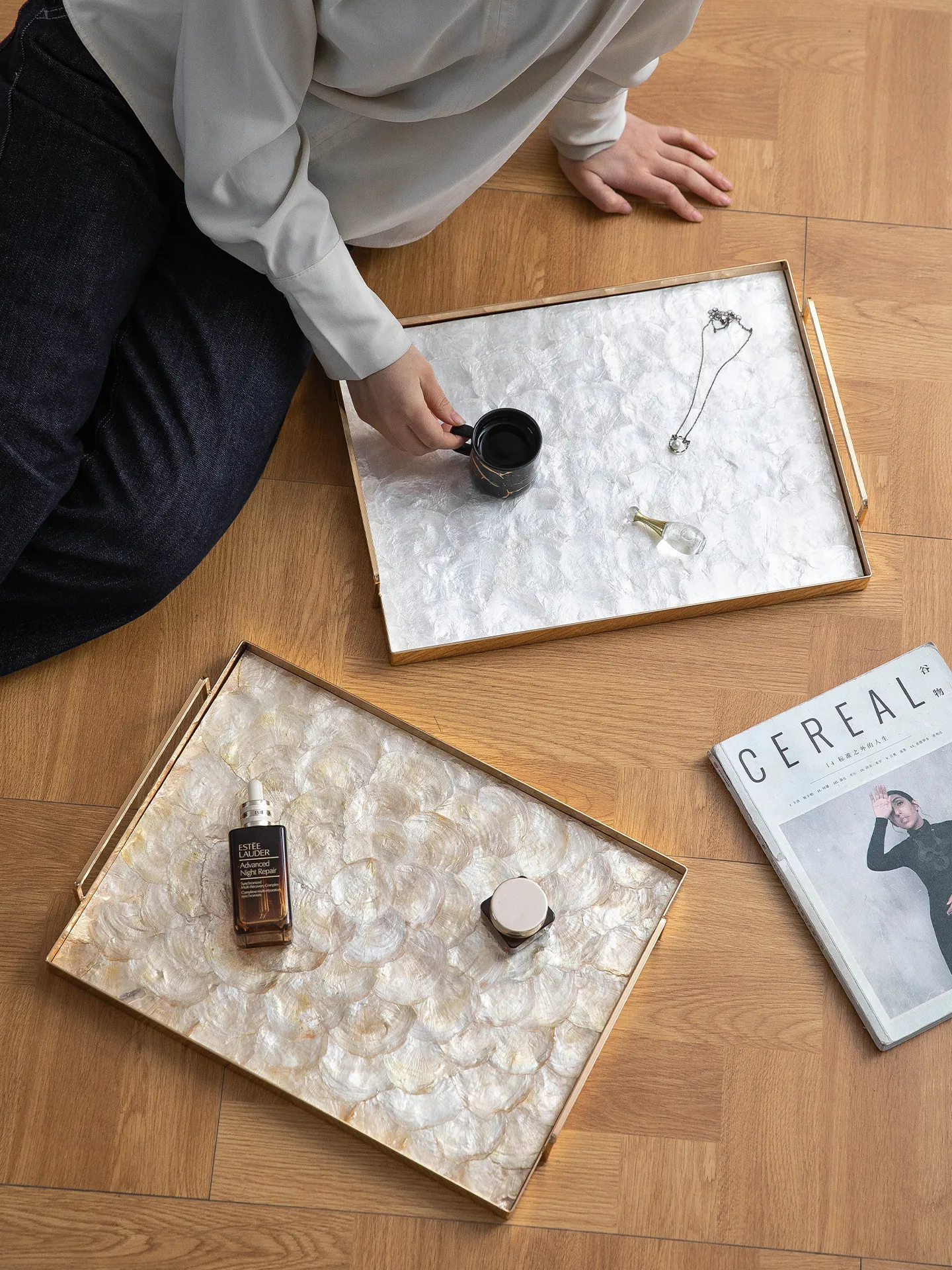 Luxury Gold Metal Tray with Mother of Pearl Inlay, Rectangular Serving Tray for Coffee Table Jewelry Home Decor