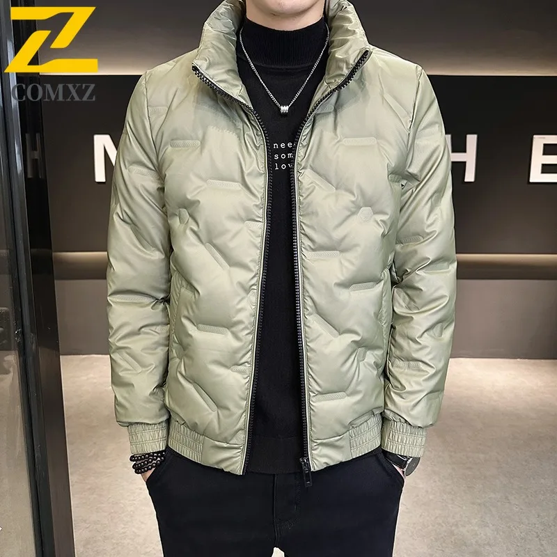 

COMXZ 2025 мужское пуховое пальто с капюшоном, уличная ветровка для кемпинга, спецодежда, универсальное горное повседневное стеганое пальто с защитой от холода