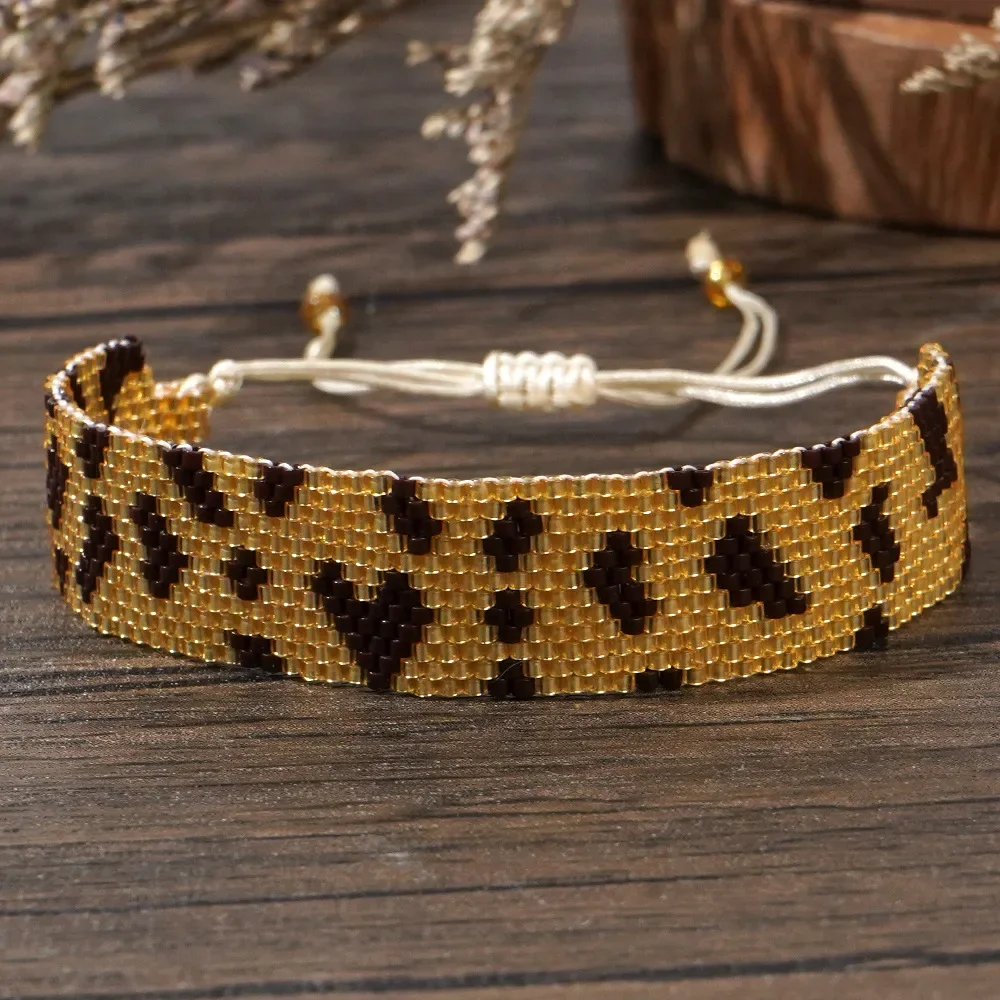 

Bohemia Rice bead bracelet Retro Heart Hand-woven Adjustable Versatile Leopard print Irregular Geometry Pattern Beaded bracelet