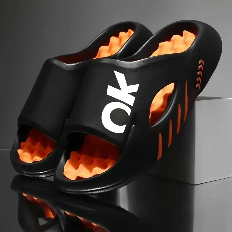 

New EVA Outdoor Trendy Slippers with Thick Sole and Anti Slip, Suitable for Both Men and Women's Beach Slippers At Home Summer