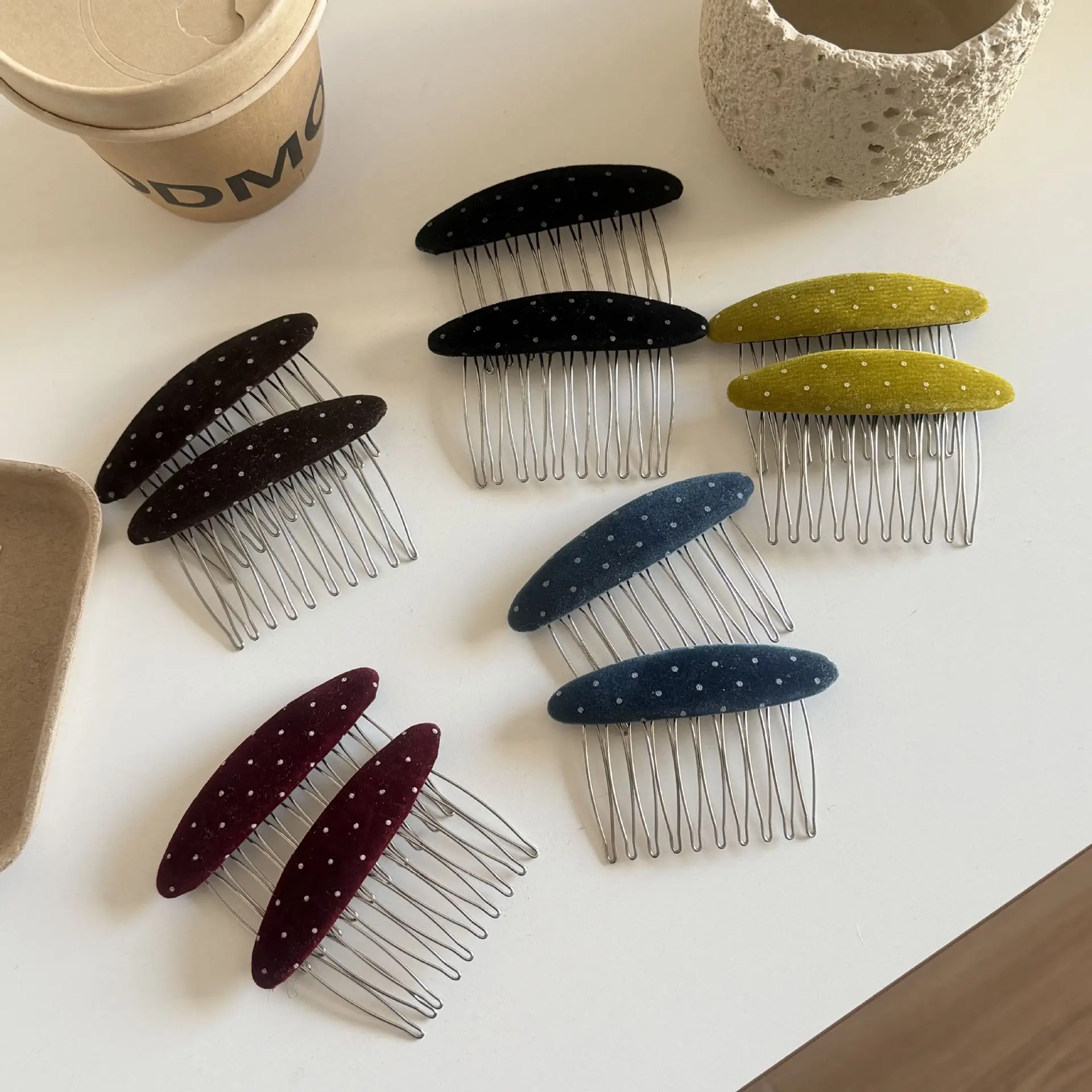 

Polka Dot Hair Combs Korean Vintage Velvet Hair Comb Clip Toothed Anti Slip Broken Hair Clip Styling Accessories for Women Girls