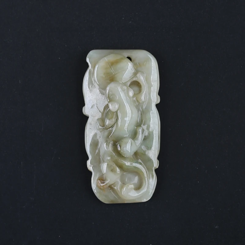 Natural Jade Fashion Jewelry Necklace Accessories Carving Lizard Pendant Bead 48x24x10mm 18.3g