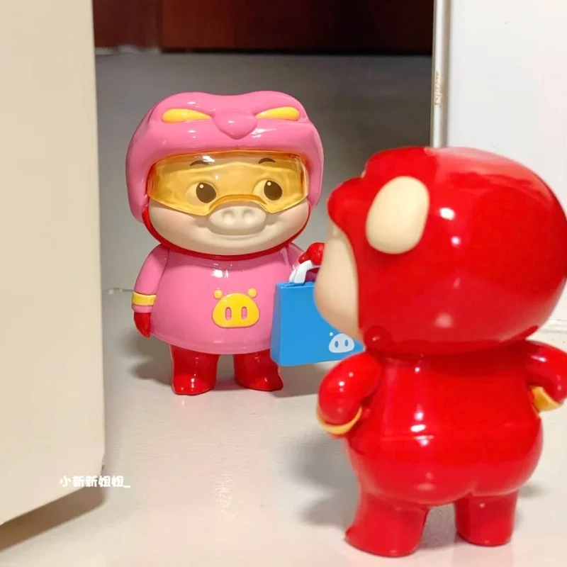 حقيقية Gg بوند سوف تستمر إلى الأبد نموذج Kawaii لعبة أنيمي الطرفية سطح المكتب الديكور خنزير رجل الذكور الله الكرتون هدايا عيد الميلاد