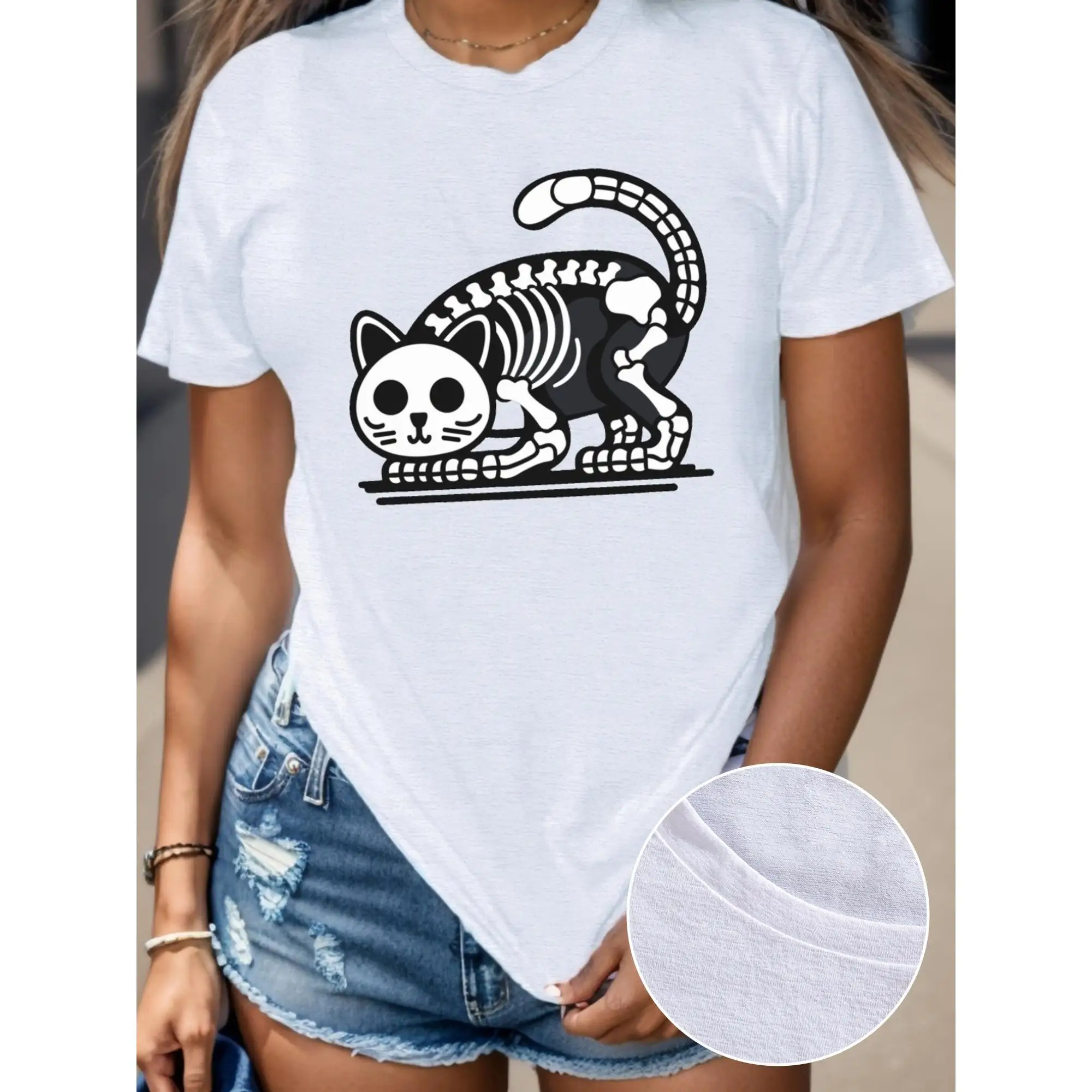 

Skeleton Cat Illustration Women's Comfit T-shirt