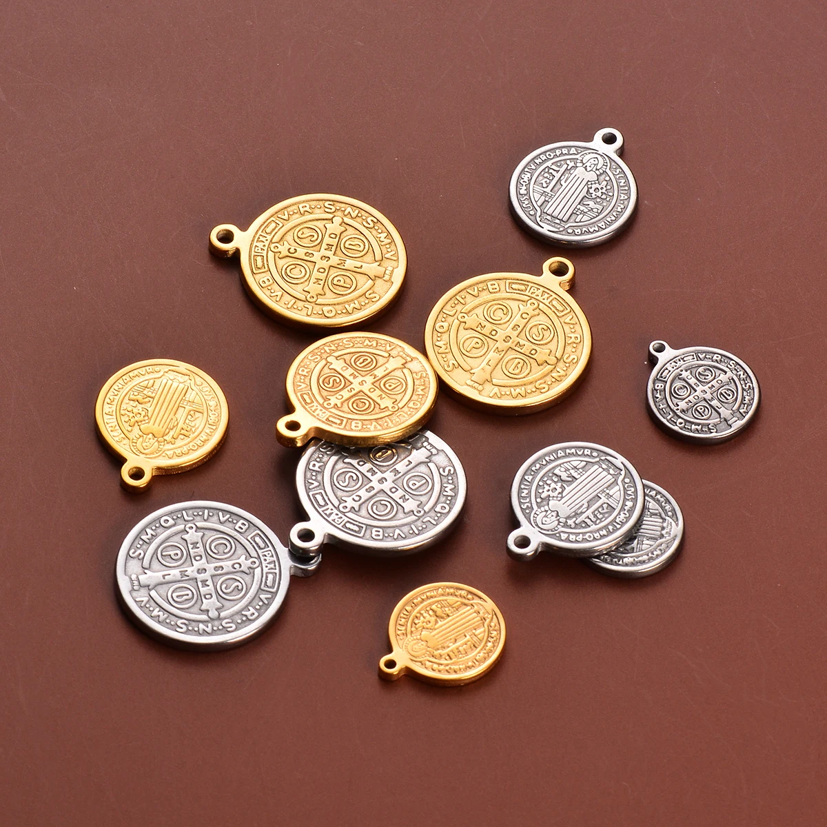 10 Stück/lot Edelstahl-Münzenanhänger, runde Anhänger für katholische Kirchen, DIY-Schmuckherstellung für Halsketten und Armbänder – Detail 6
