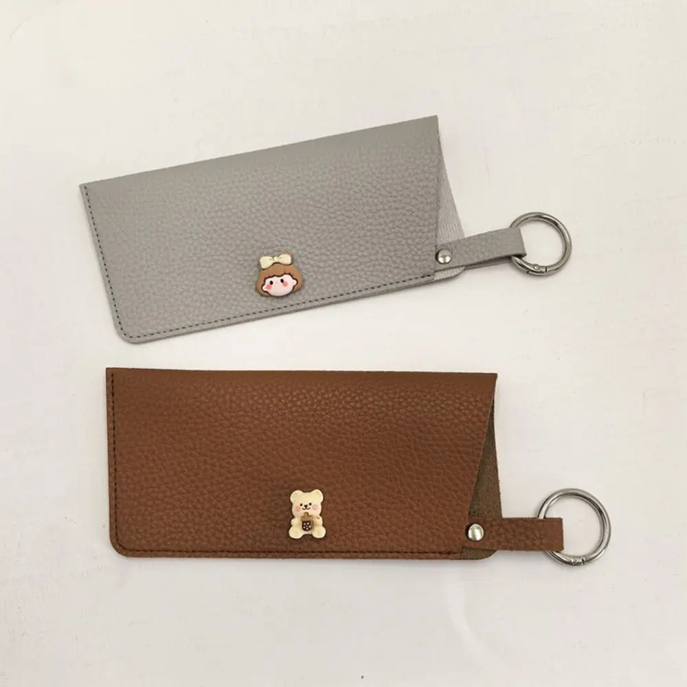 حقيبة تخزين النظارات الشمسية المصنوعة من جلد البولي يوريثان مع حلقة مفاتيح بلون سادة معلقة للنظارات الشمسية وحامل نظارات شمسية محمول متين #2