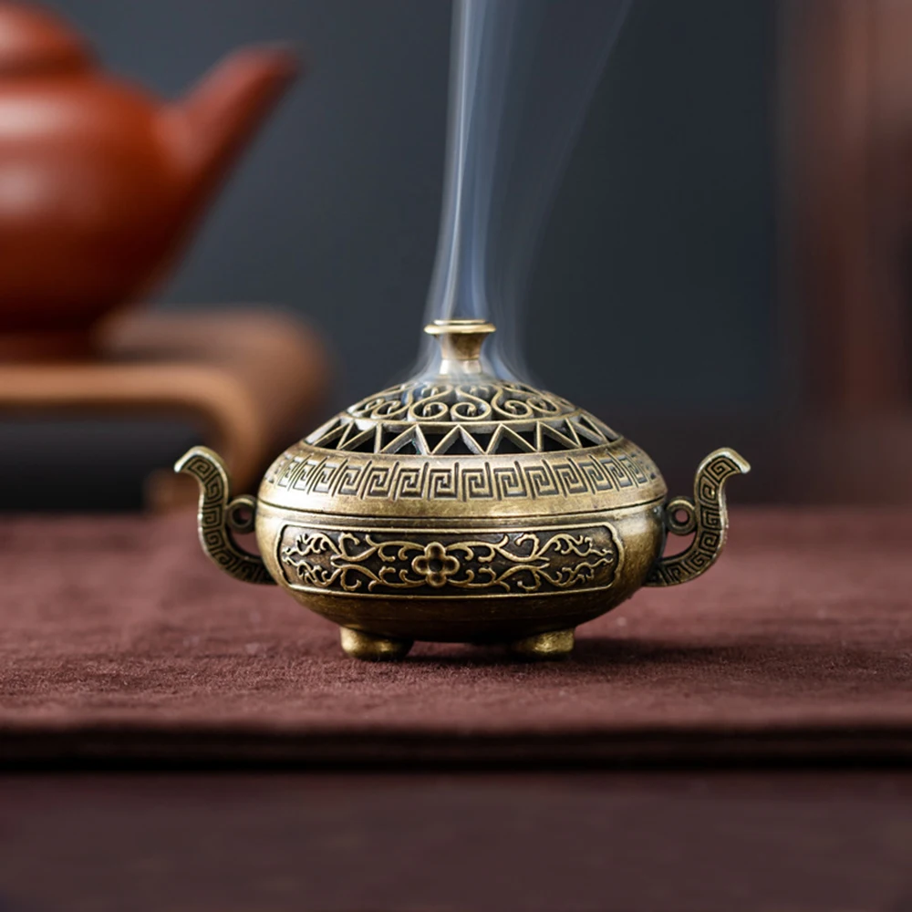 Antique Two-Ear Three-Leg Incense Censer, Cloud Pattern Coil Incense Burner, Household Indoor Aroma Desktop Decorative Ornament