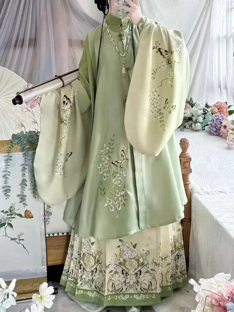 Hanfu 여성 명나라 스탠드 칼라 Jupiler 구름 어깨 말 얼굴 스커트 정장 Cos 코스프레 중국어 번체 드레스