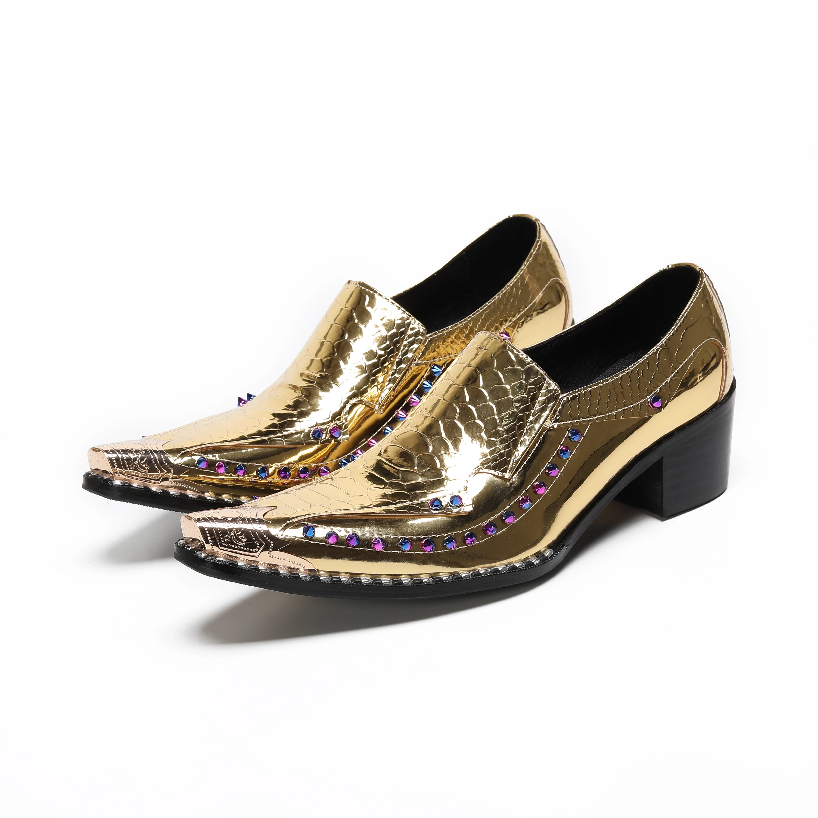 Luxury Metallic Gold Snake Pattern Leather Chelsea Boots Men Pointed Toe Rhinestone Slip On Mid Heel Stage Performance Footwear