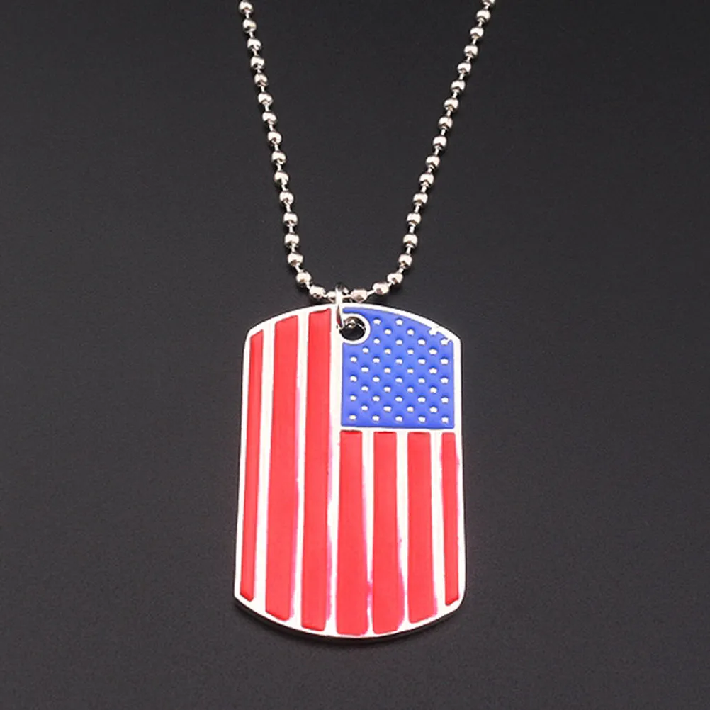 American Flag Necklace Usa Patriotic Pendant Made of Corrosion Resistant Alloy Chic Elegant Design Dog Tag Torque for Graduation