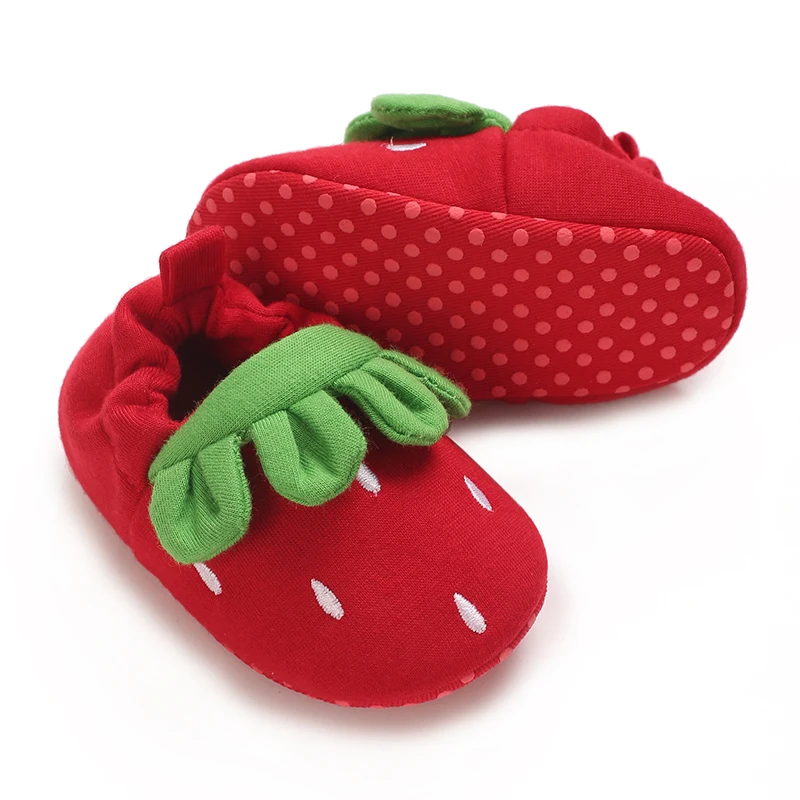 Cotton Cute Strawberry Winter Baby Booties Girl Boots Cotton Soft-Sole Non-Slip Warm Toddler First Walkers Infant Crib Shoes