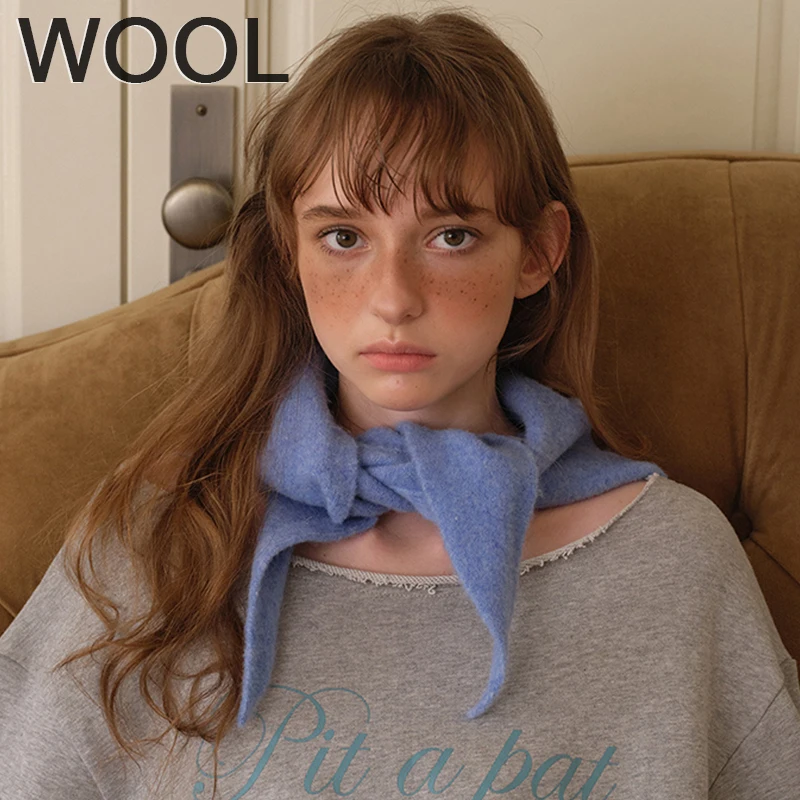 

Korean Style Niche Wool Knitted Triangular Scarf for Women British Headscarf Scarf Travel Warm Knitted Scarf Echarpe Stoles