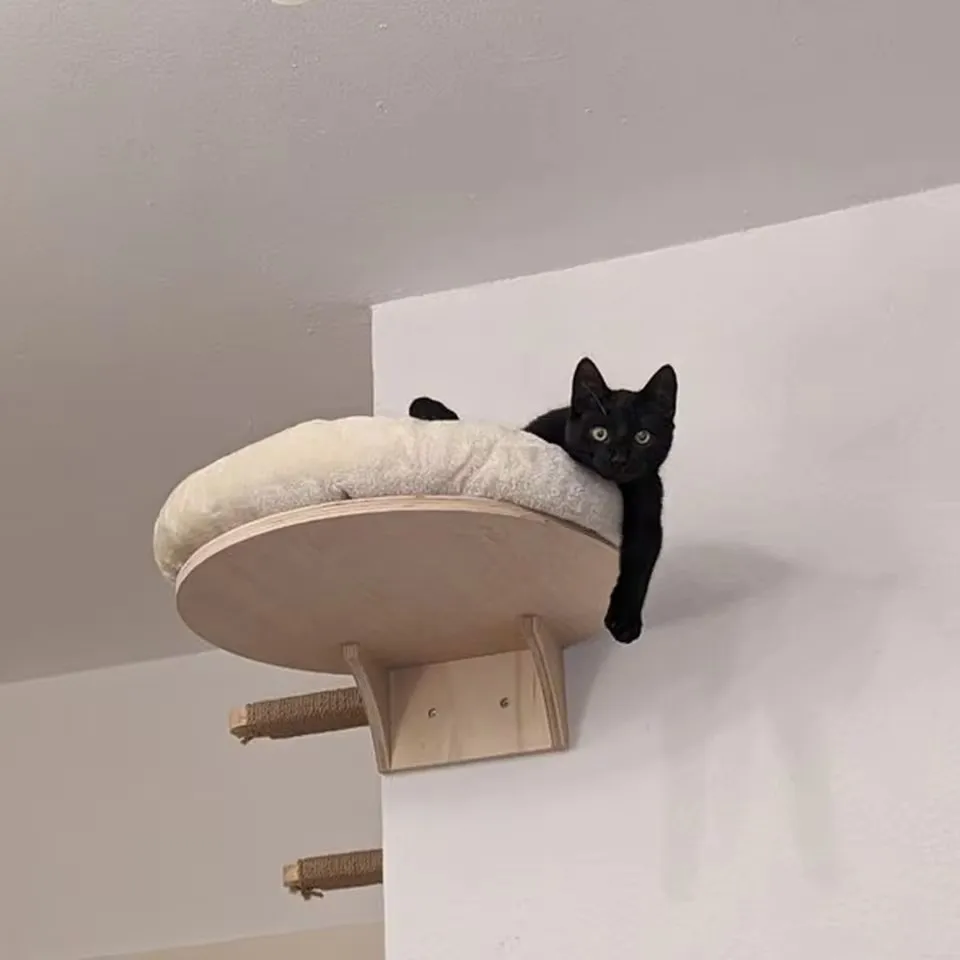 

Wall-mounted cat hammock breathable and stable Plush cat bed Cat Furniture cat accessories
