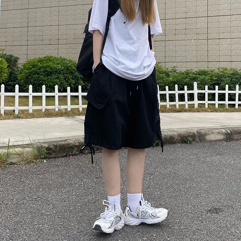 GIDYQ Vintage Women Cargo Shorts American Streetwear Loose Wide Leg Pants Harajuku Casual Female Big Pocket Shorts Summer New