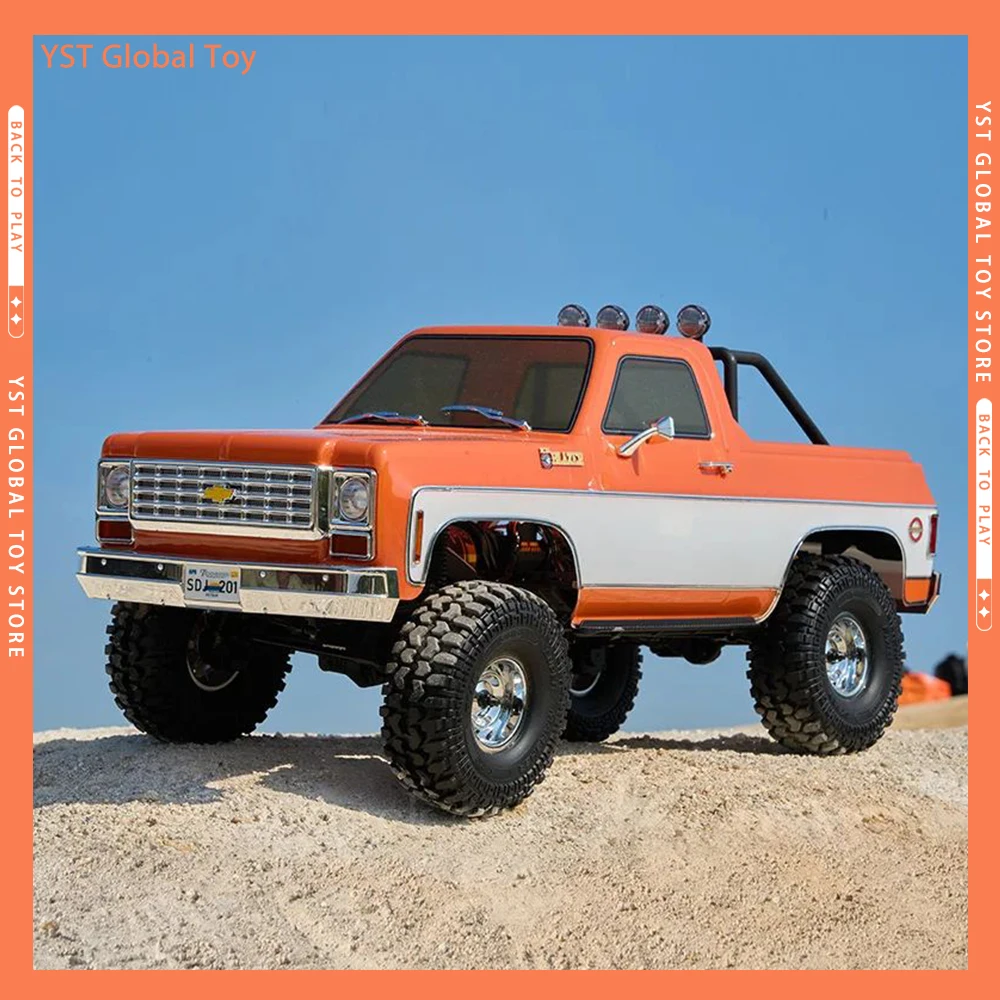 

FMS 1:10 FCX Chevrolet K5 Blazer RS Car Model Auto Remote Control Truck Car Climbing Toys Pickup Off-Road Four-Wheel Kids Gifts