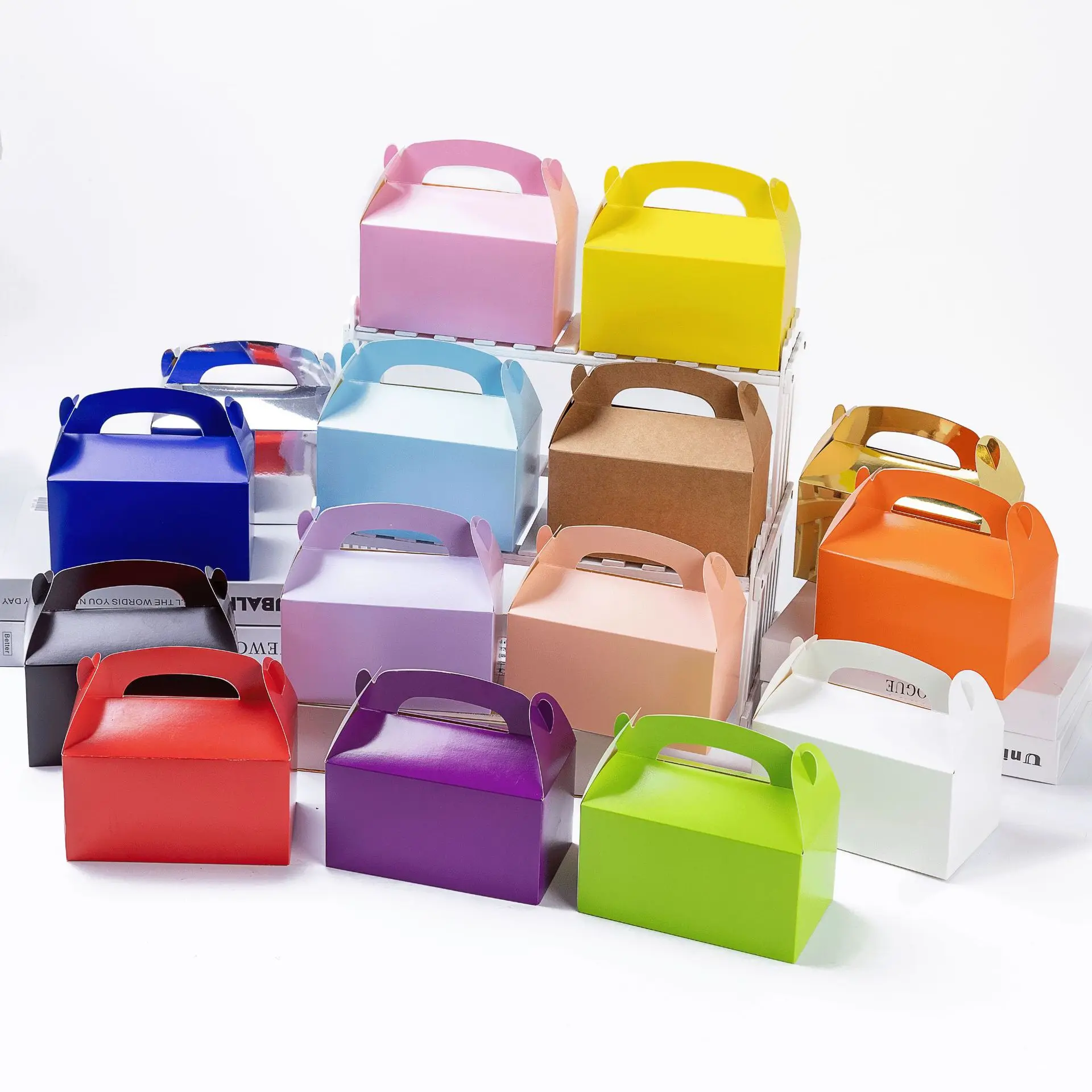 10-30pcs Gift Boxes with Handles Baking Boxes Candy Cookie Treat Boxes Paper Lunch Boxes Take Out Boxes For Wedding Party