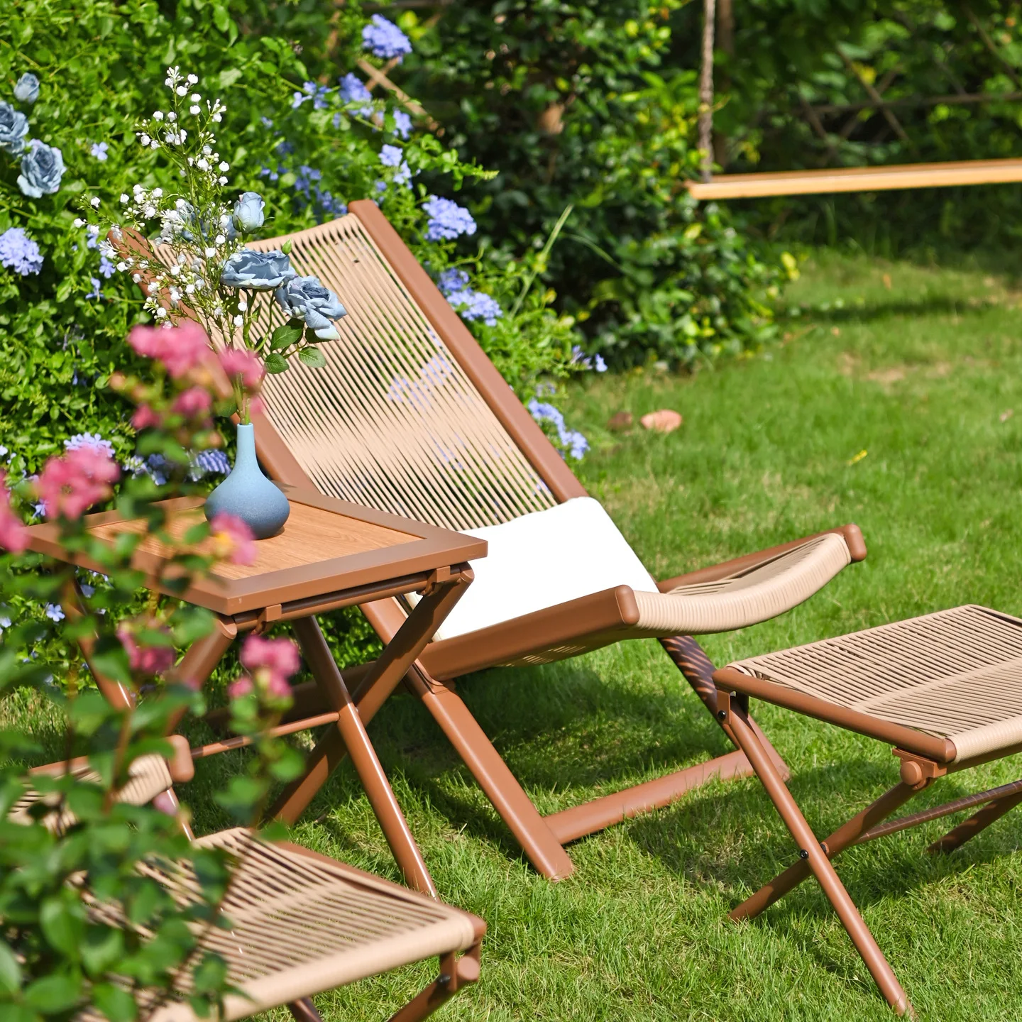 Balcony Outdoor table and chair combination Courtyard Garden Terrace Leisure chair Bed and breakfast Wind rope recliner