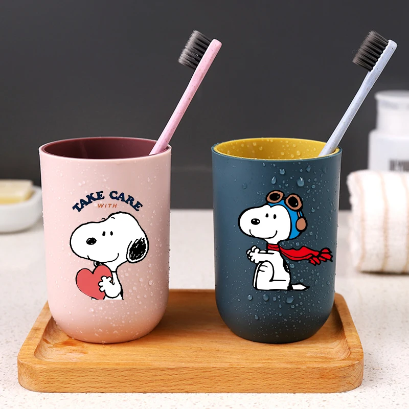Snoopys casa moda escova de dentes copo para homens mulheres anime dos desenhos animados simples itens domésticos casal bonito escova de dentes copos presentes