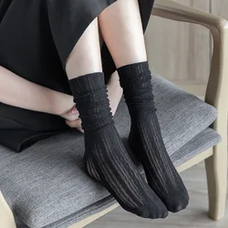 Sexy Women Socks Retro Lace Floral Mesh Lolita Cute Sock Thin Middle Tube Transparent Socks Girl Sweet Breathable Designer Socks