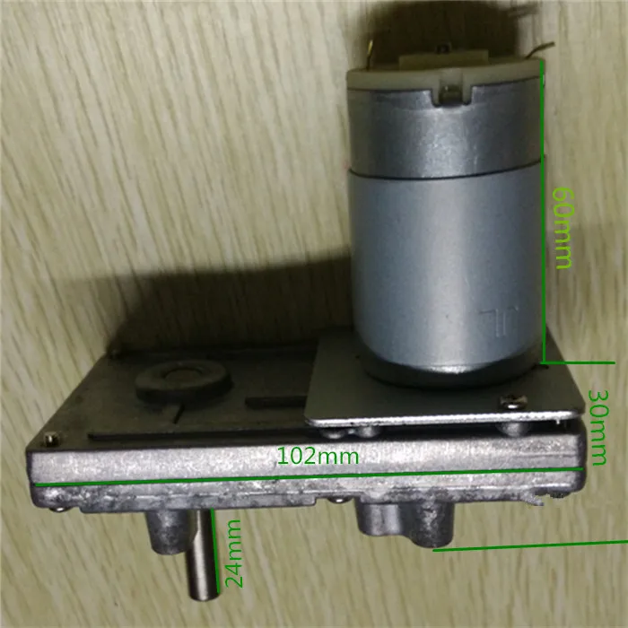 Motoriduttore a vite senza fine Riduttore 12V 20-157RPM DC Motore elettrico a coppia elevata Ingranaggio in metallo Retromarcia autobloccante per apparecchiature di automazione