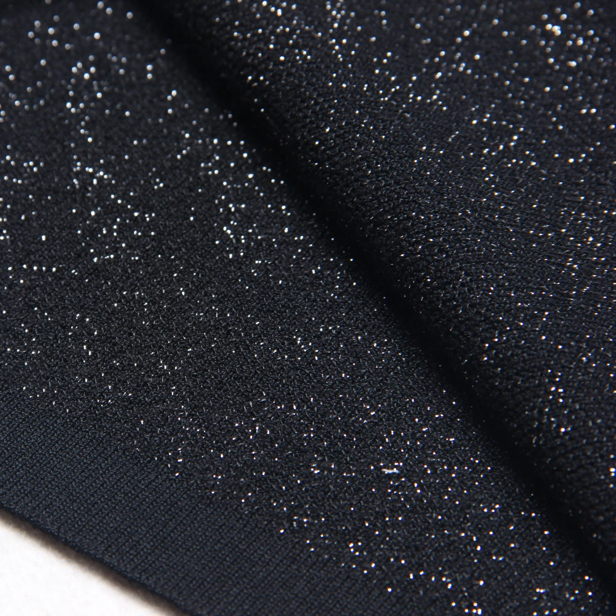 ฤดูร้อนใหม่คุณภาพสูง Socialite แฟชั่นคลาสสิกเดินทางผู้หญิงสั้น Bright ผ้าไหมถักครึ่งกระโปรง