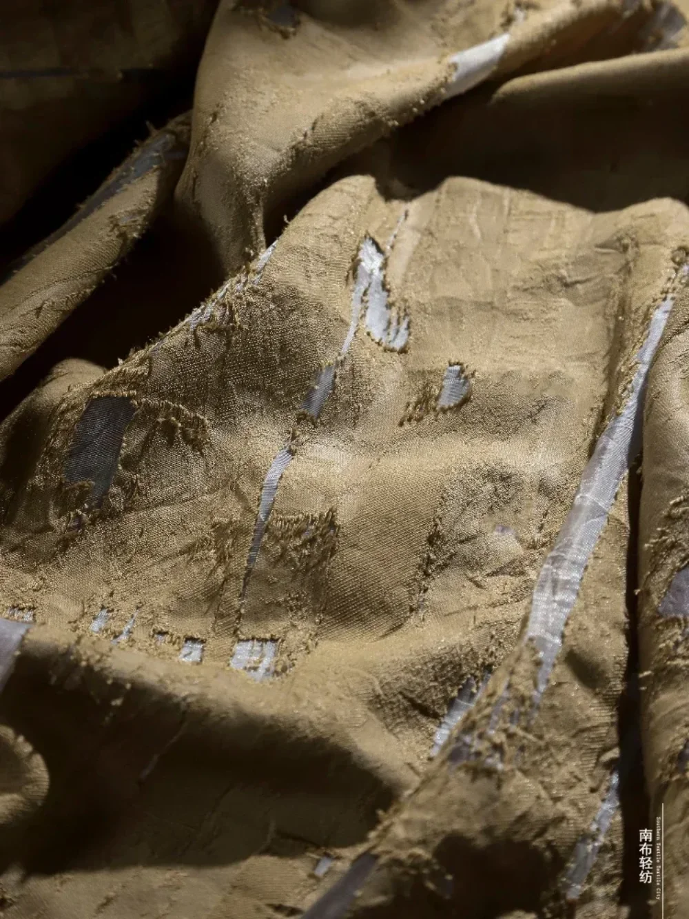 

Полая жаккардовая ткань коричневого кофейного цвета для винтажной юбки, модельерская одежда, ткань для шитья своими руками, материал по метрам