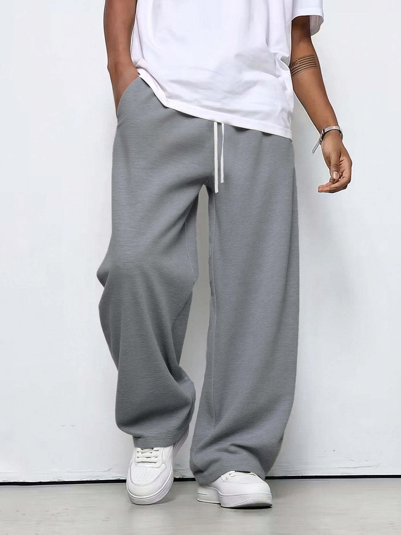 Thumbnail 2 - #55 Best Cargo Pants to Buy In 2026