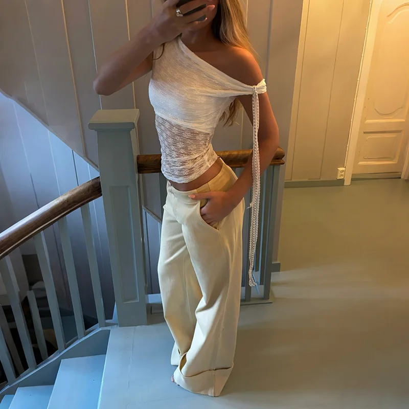 2026 Summer New Solid Color Lace Splicing Single Shoulder Diagonal Collar Tight and Thin Top