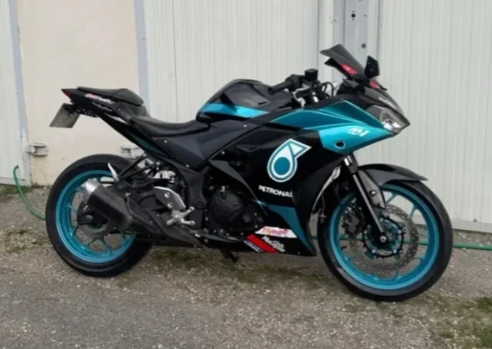 Suitable for Yamaha R3 2015 16 17 2018 motorcycle fairing accessories, multi-color optional, can be customized