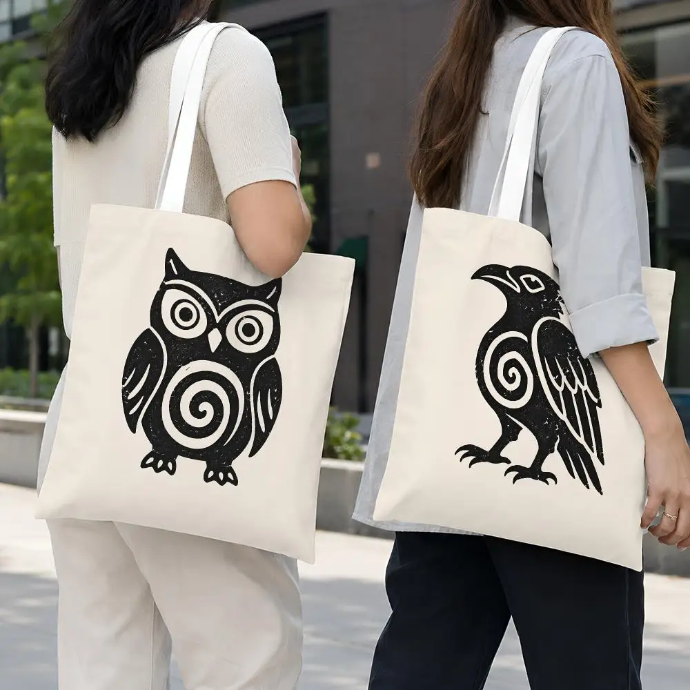 Wild Totem Animals Storage Bags Lightweight Foldable Canvas Tote For Shopping Commuting And Travel