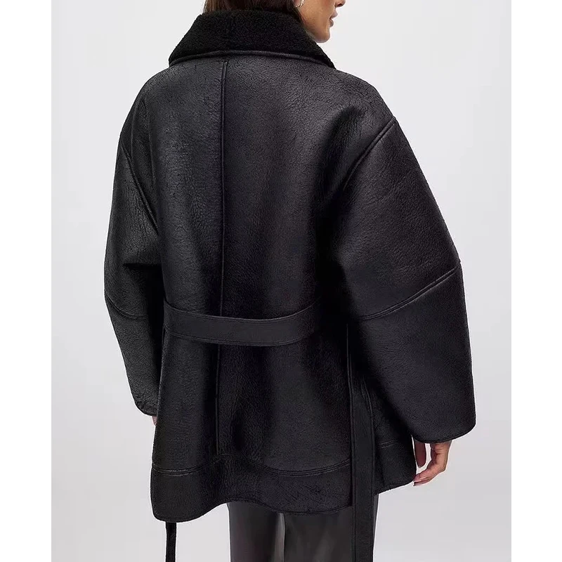 ربيع جديد المرأة فضفاضة طويلة Sve طوق بولي Leather الجلود الفراء Jaet منتصف طول معطف تخفيف Sle Thiened ألياف البوليستر