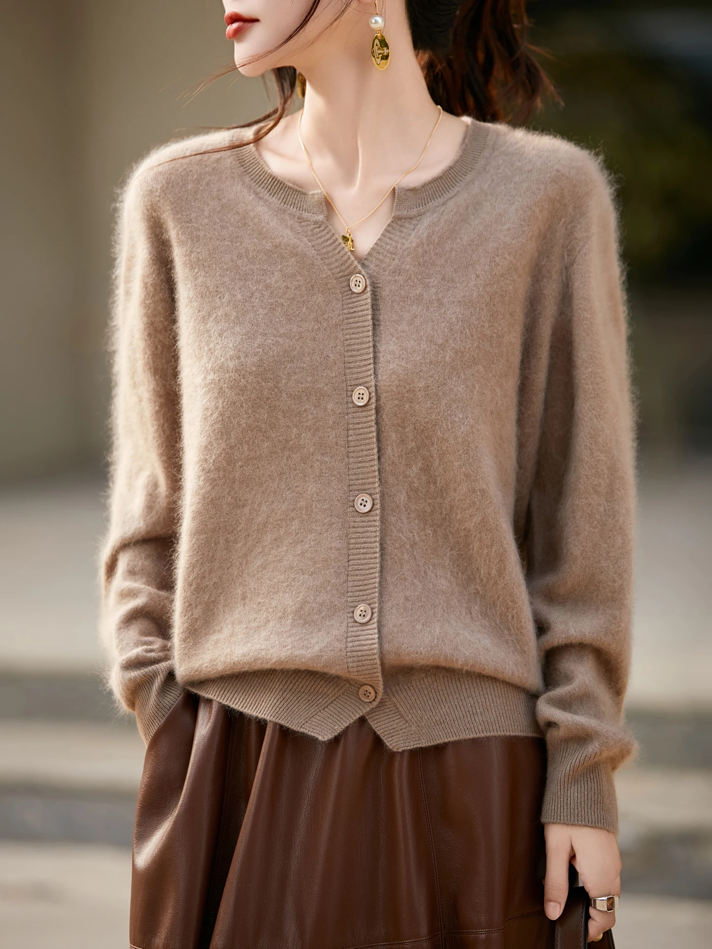 

TLOML Women's 100% Merino Wool Knitwear Scissor Collar Plush Wool Cardigan Autumn Winter Basic Solid Soft Cashmere Sweater Tops