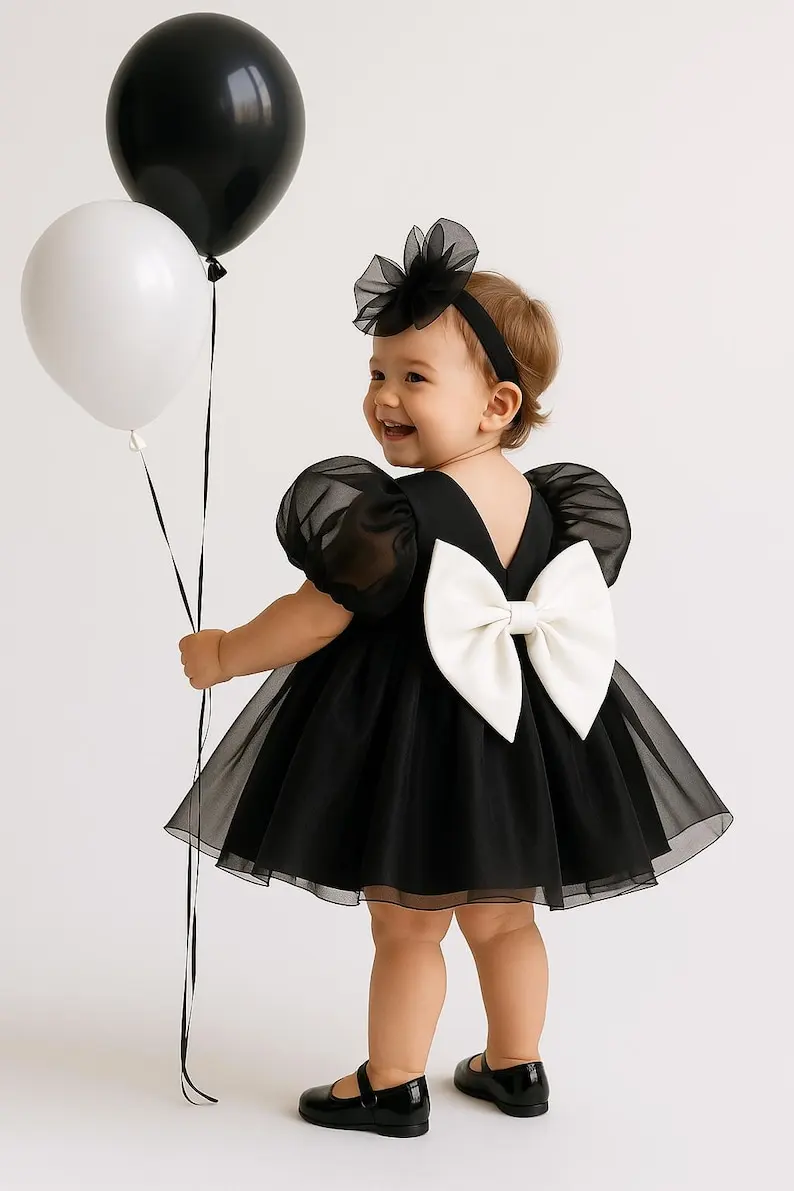 Flower Girls Dress Handmade Black Tulle Baby Dress: First Birthday Princess Outfit for Wedding Party