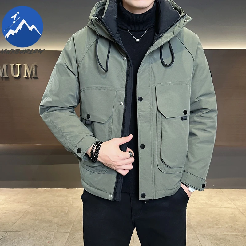 سترة Maxbarley الفاخرة للرجال لشتاء 2026 كلاسيكية غير رسمية مقاومة للرياح معطف أبيض دافئ للأسفل سترة رياضية خفيفة الوزن