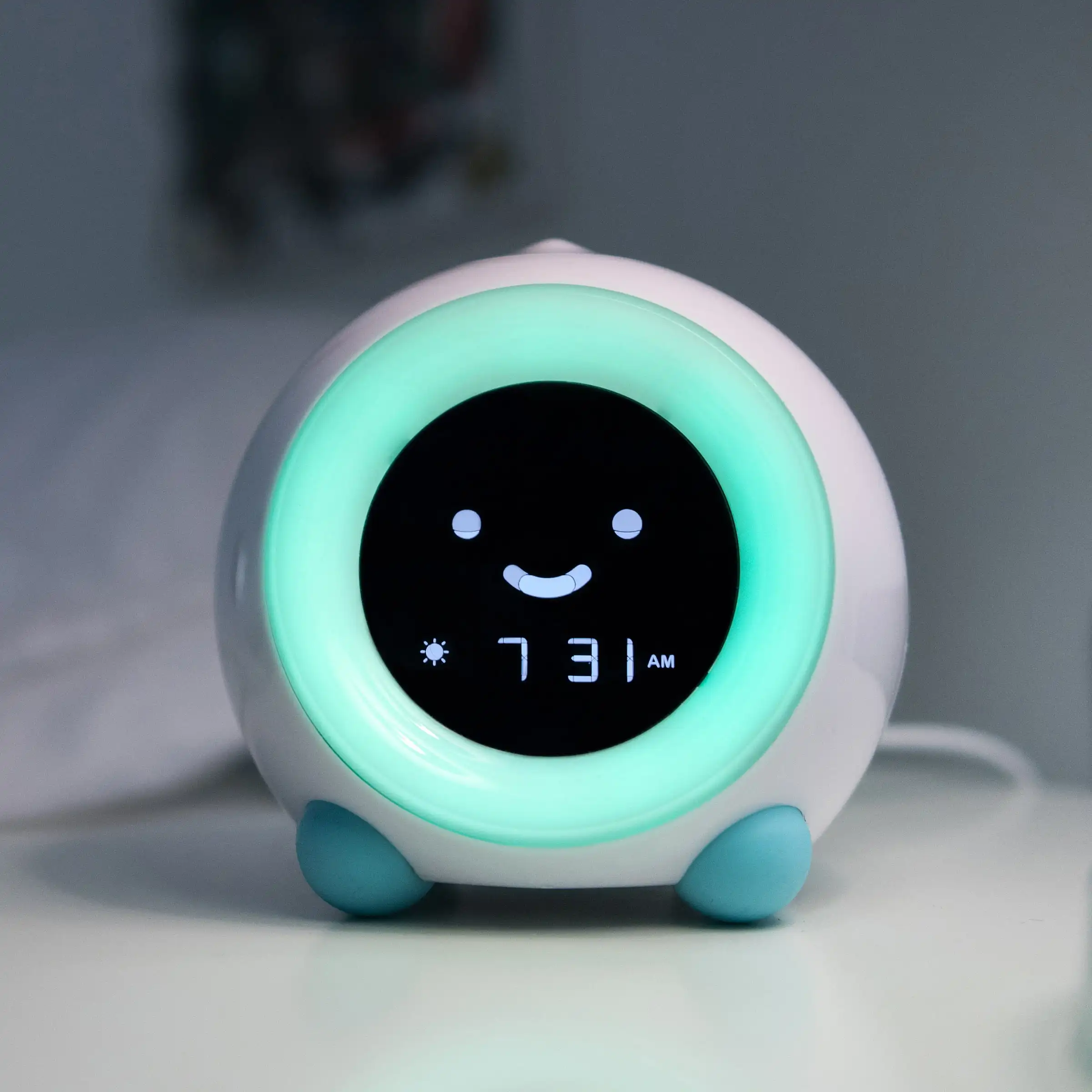 

Children's Sleep Trainer, Sleep Sound Machine, Light-up Alarm Clock