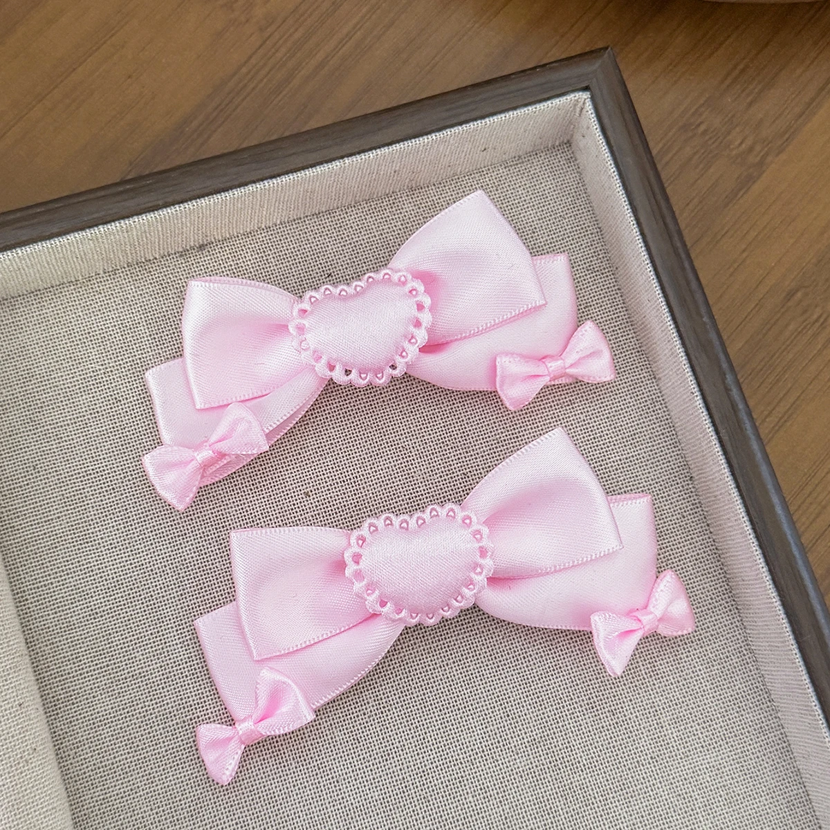 Sweet and lovely heart-shaped lace bow hairpin, girl princess afternoon tea headwear, Lolita hair accessory view 4