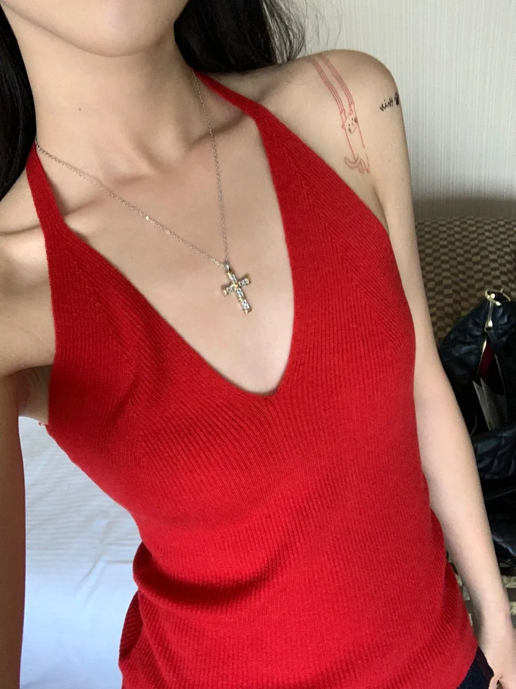 

Aisui Women's Knitted Vest Svel V-Ne Hanging Ne Top Basic Inner Wear Summer 2025 Faion Trend Color Blo Slim Fit