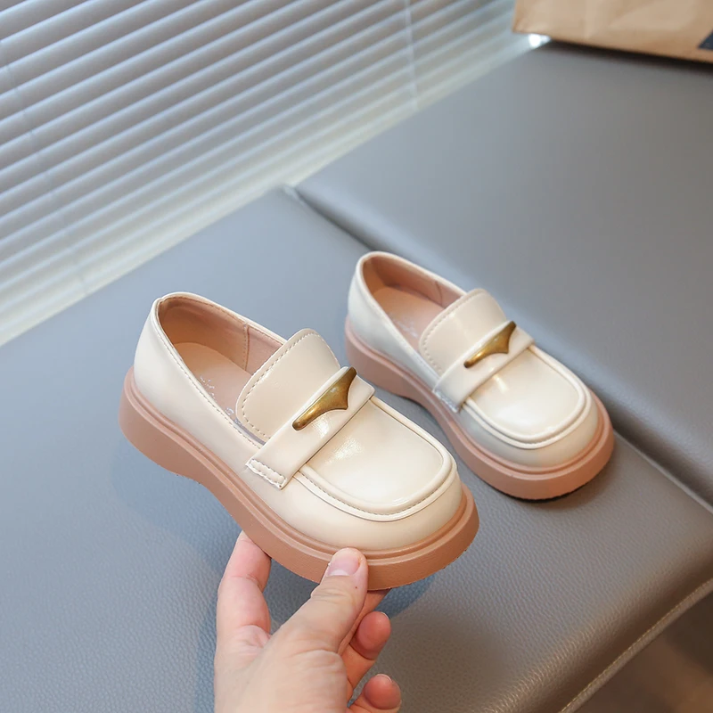 School Uniform Shoes for Girls 2025 New Autumn Toddler Dress Shoes Soft Sole Simple Elegant Girls School Party Mary Jane Flats