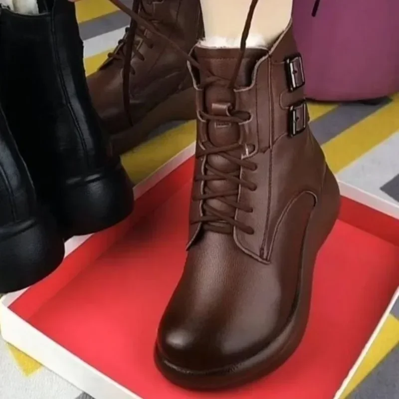 Bottes de luxe en cuir pour femmes, bottes de rinçage, plate-forme de créateur, chaussures rétro pour dames, chaussures décontractées, nouveau