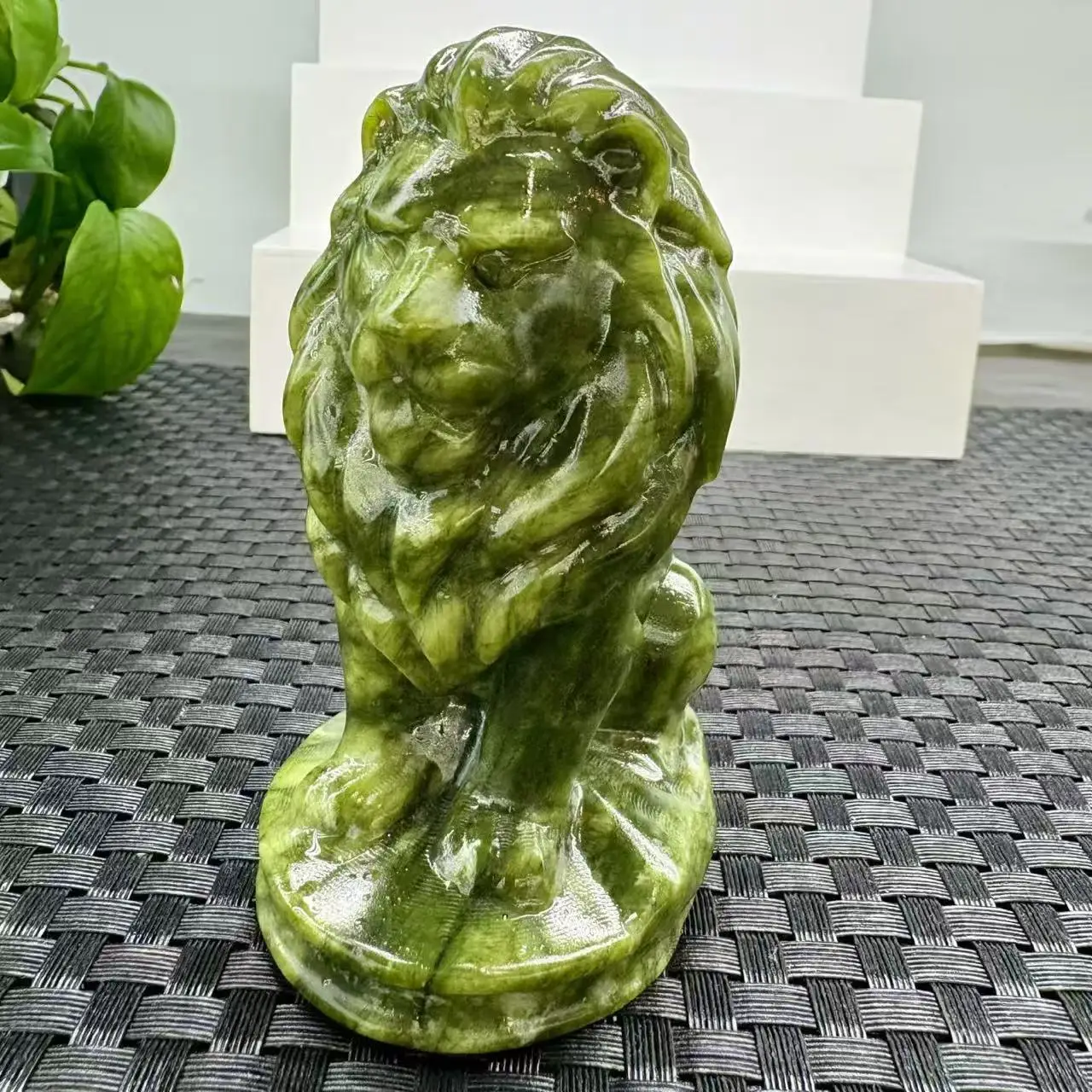 Natural Xiuyan Jade Hand-Carved Lion, Good Luck, Spiritual Energy Healing, Decoration, Gift, Meditation