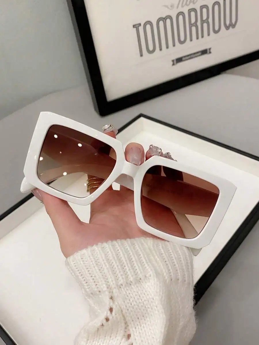 Photography Fashion - 1pc Women Polygonal Fashionable Party Fashion