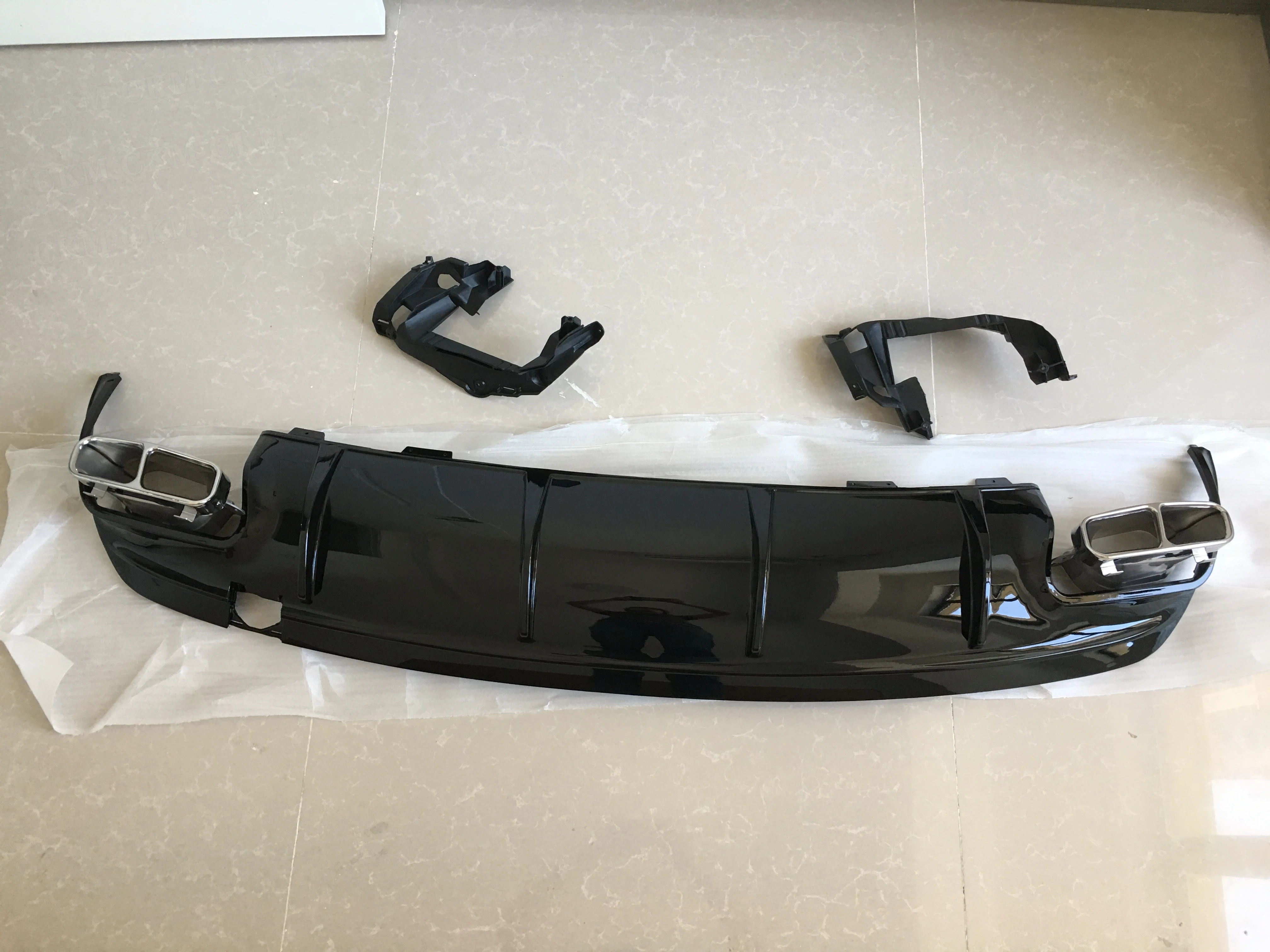 PP Achter Lip Diffuser met Uitlaat Tips voor Mercedes Benz CLA Klasse W117 CLA260 CLA45 2013-2018 Bumper Skid plate