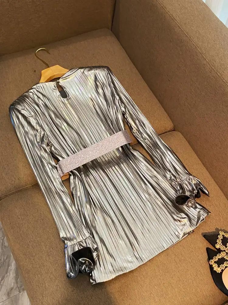 فستان ذهبي فضفاض من الساتان الجميل Dr Ele بتصميم فريد من نوعه فاخر A5886 للتنقل عالي الخصر للنساء